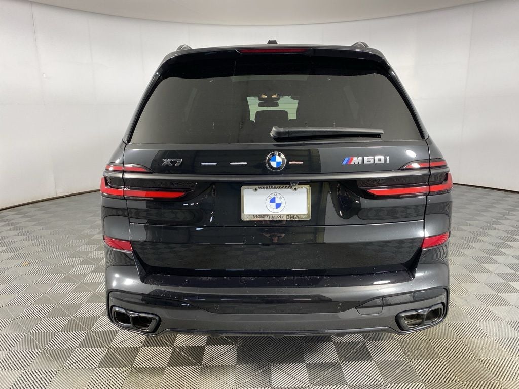 2025 BMW X7 M60i
