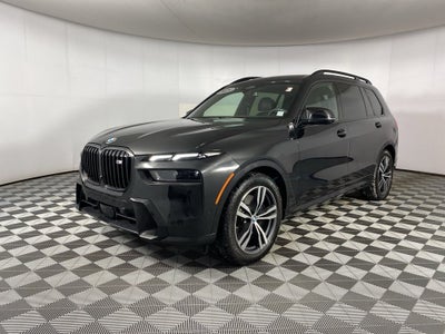 2025 BMW X7 M60i