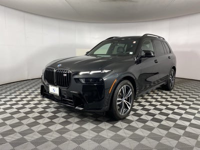 2025 BMW X7 M60i