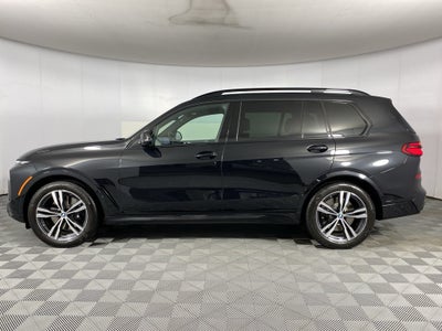 2025 BMW X7 M60i