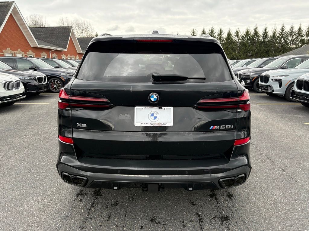 2024 BMW X5 M60i