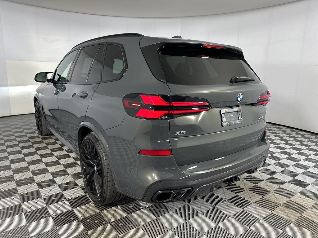 2024 BMW X5 M60i