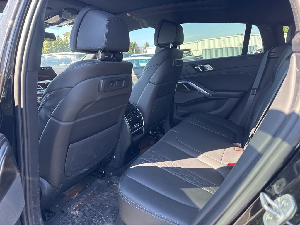 2023 BMW X6 xDrive40i