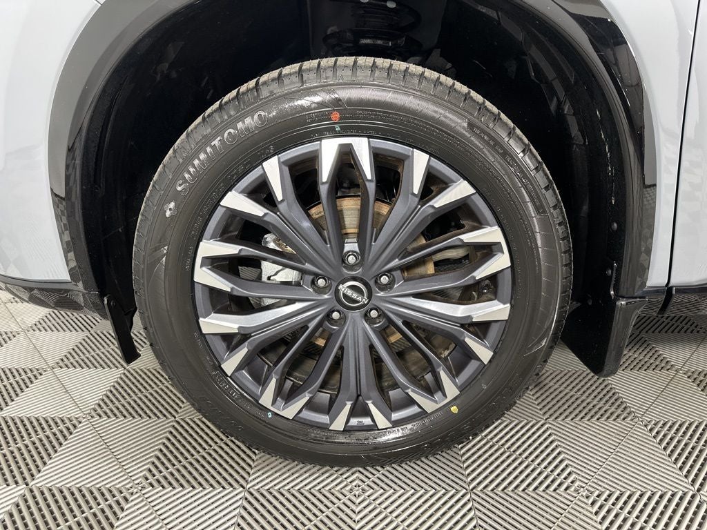 2025 Nissan Rogue Platinum