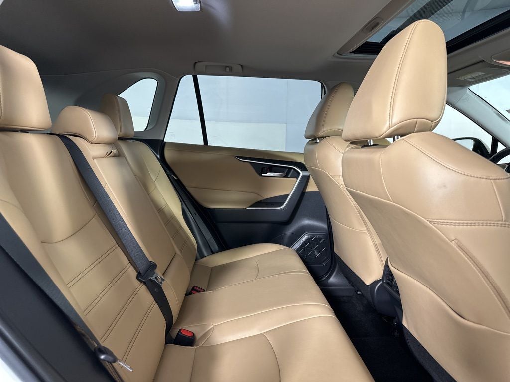 2020 Toyota RAV4 XLE Premium