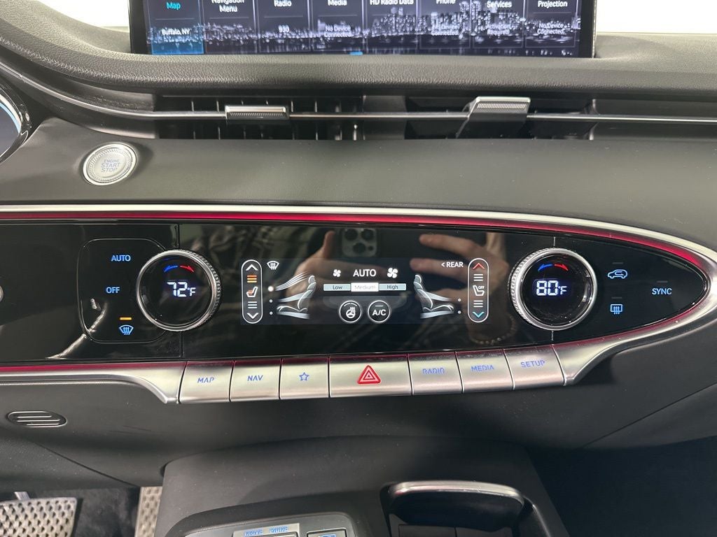 2022 Genesis GV70 2.5T