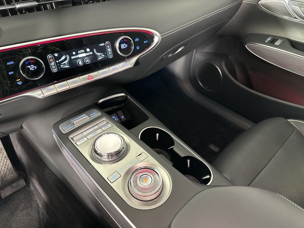 2022 Genesis GV70 2.5T
