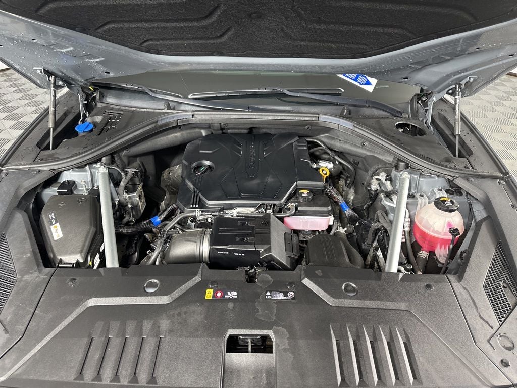 2022 Genesis GV70 2.5T