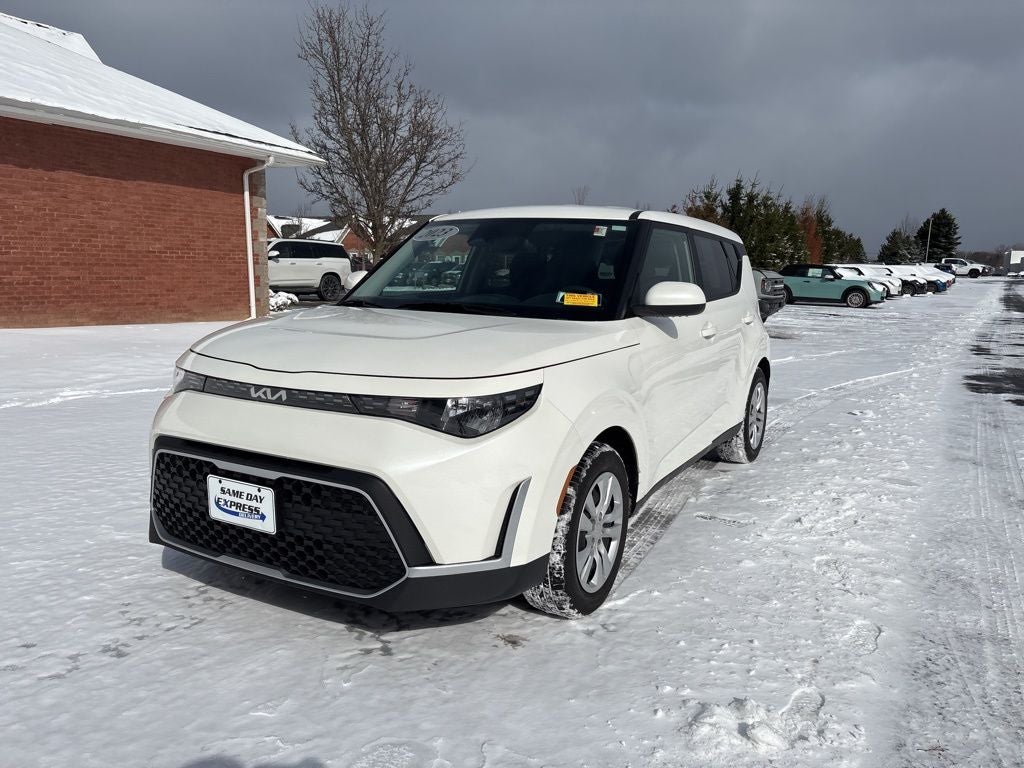 2023 Kia Soul LX