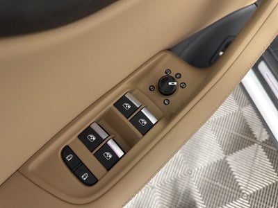 2023 Audi Q8 55 Prestige quattro