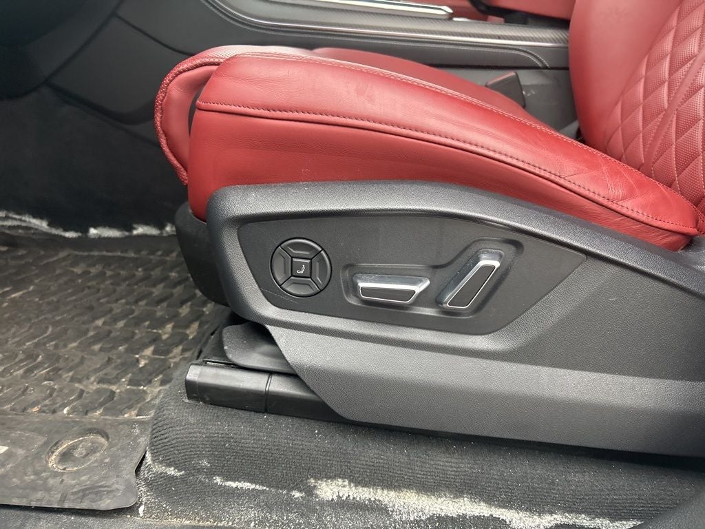 2025 Audi SQ7 Prestige quattro