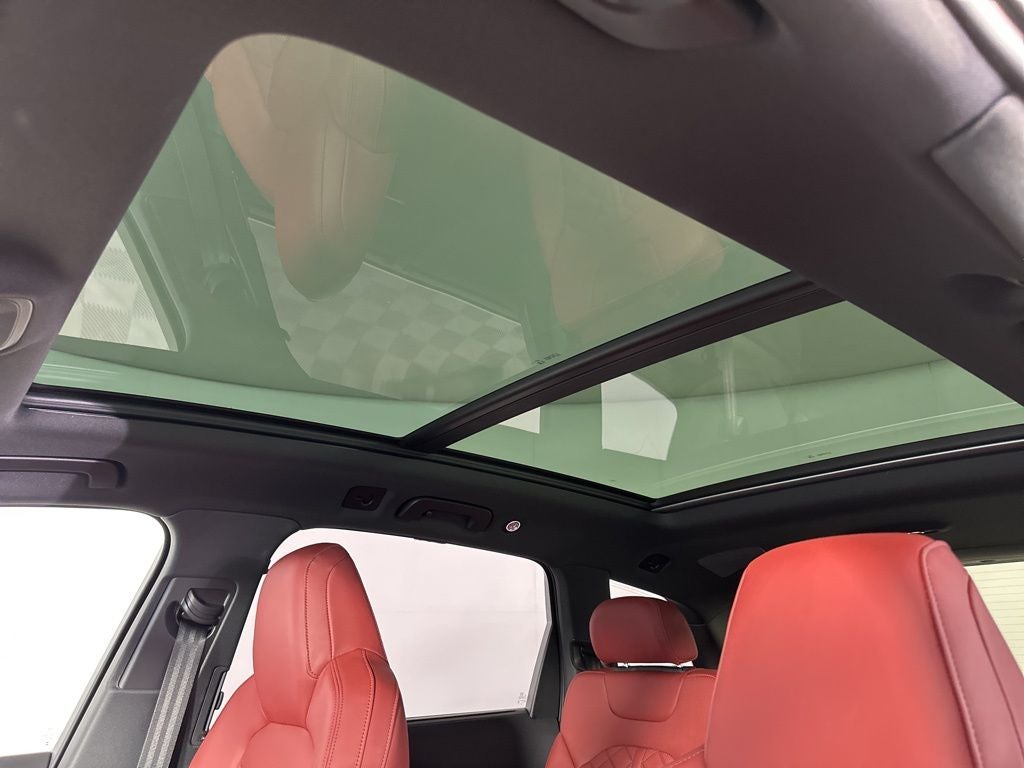 2025 Audi SQ7 Prestige quattro