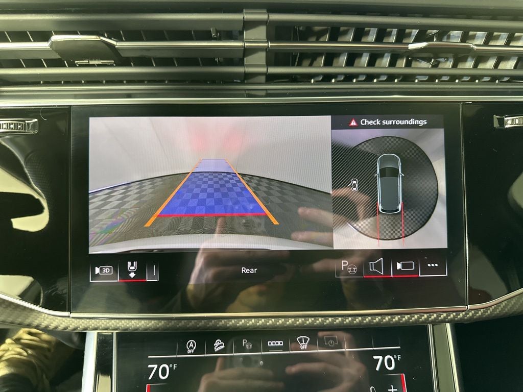 2025 Audi SQ7 Prestige quattro