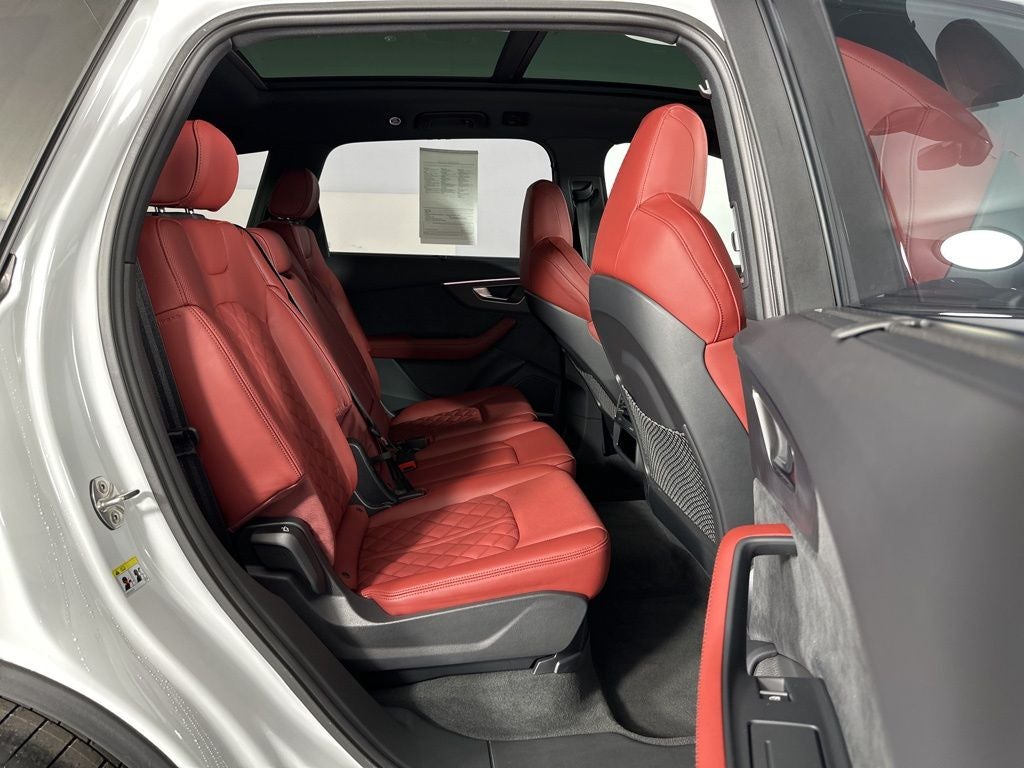 2025 Audi SQ7 Prestige quattro