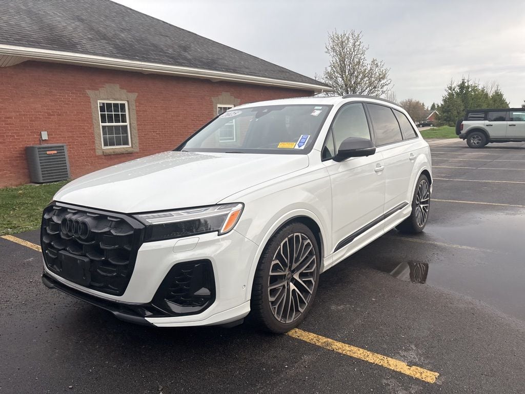 2025 Audi SQ7 Prestige quattro