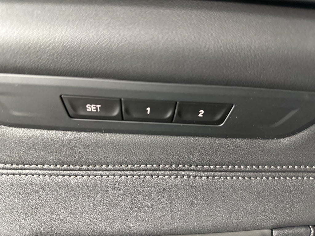 2023 BMW 5 Series M550i xDrive