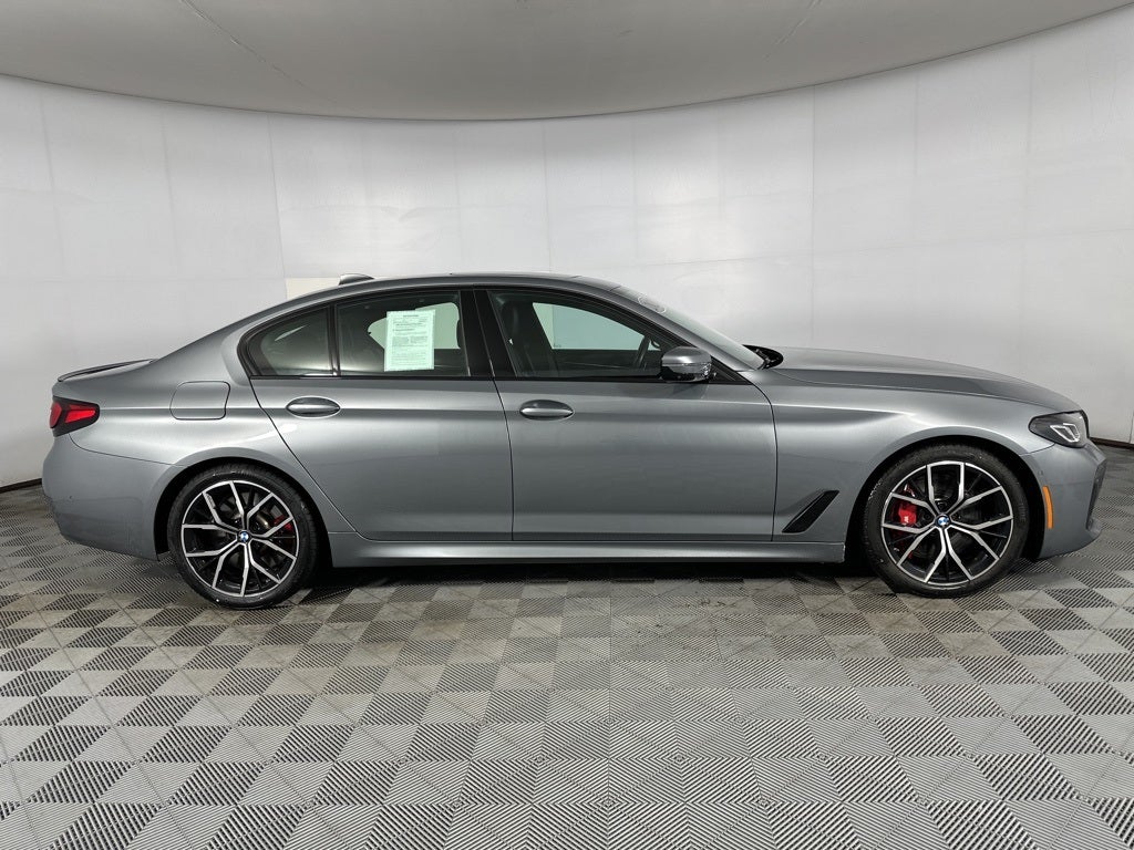2023 BMW 5 Series M550i xDrive