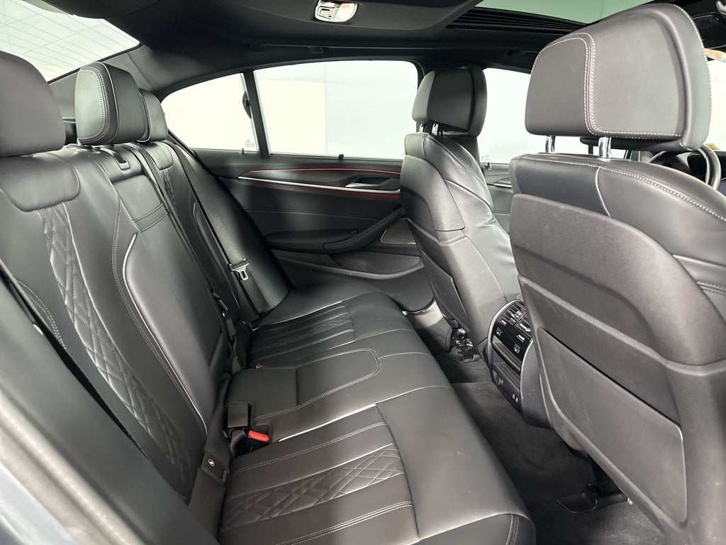 2023 BMW 5 Series M550i xDrive