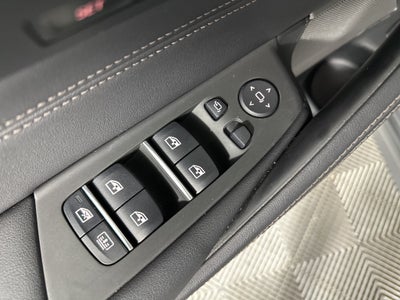 2023 BMW 5 Series M550i xDrive