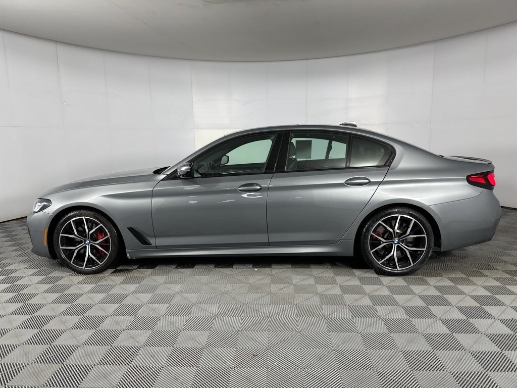 2023 BMW 5 Series M550i xDrive