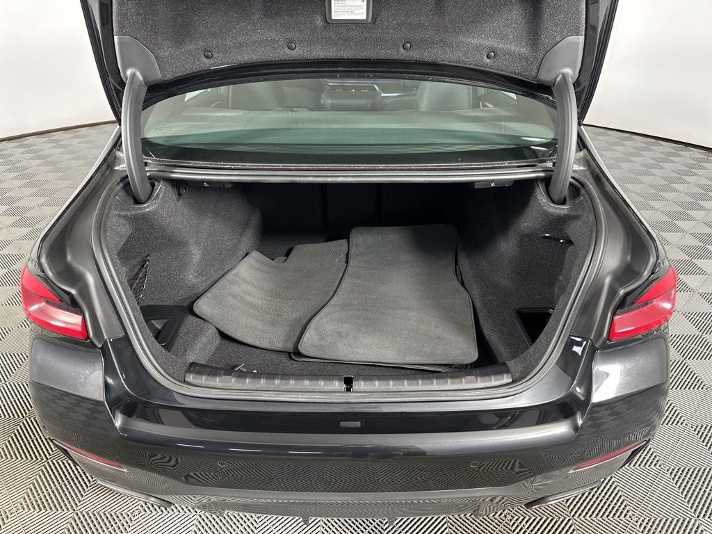 2023 BMW 5 Series M550i xDrive