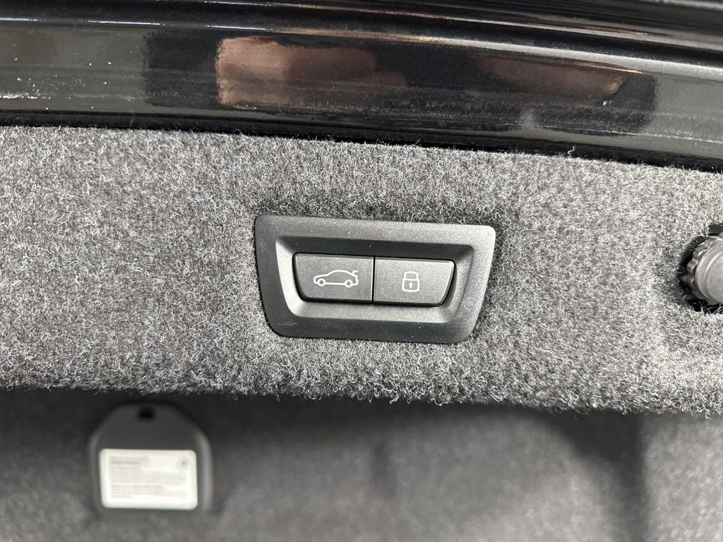 2023 BMW 5 Series M550i xDrive