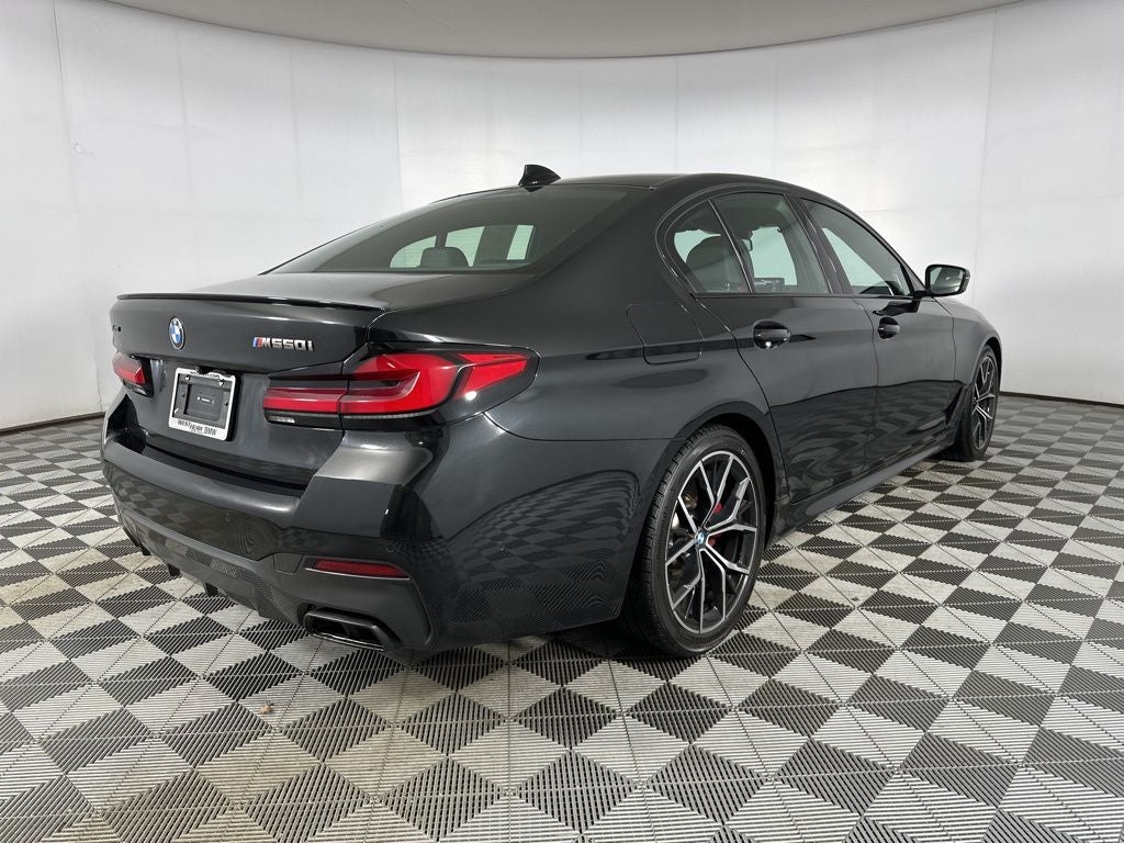 2023 BMW 5 Series M550i xDrive