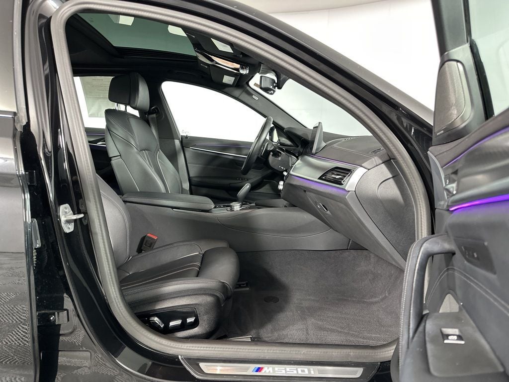 2023 BMW 5 Series M550i xDrive