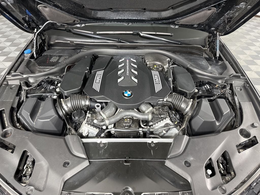 2023 BMW 5 Series M550i xDrive