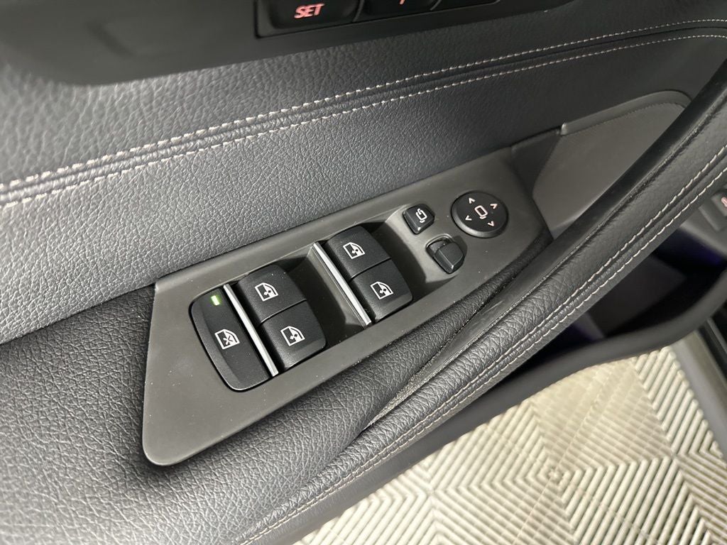 2023 BMW 5 Series M550i xDrive