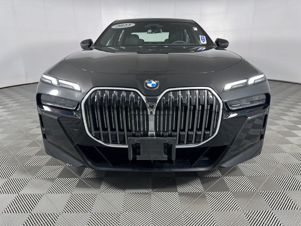2023 BMW 7 Series 760i xDrive