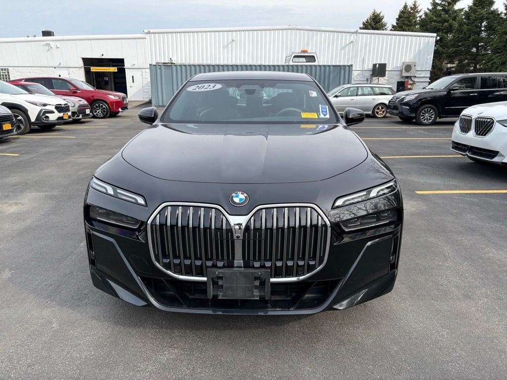 2023 BMW 7 Series 760i xDrive