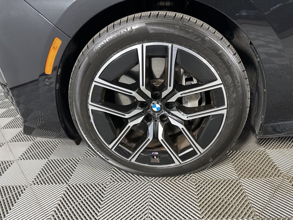 2023 BMW 7 Series 760i xDrive