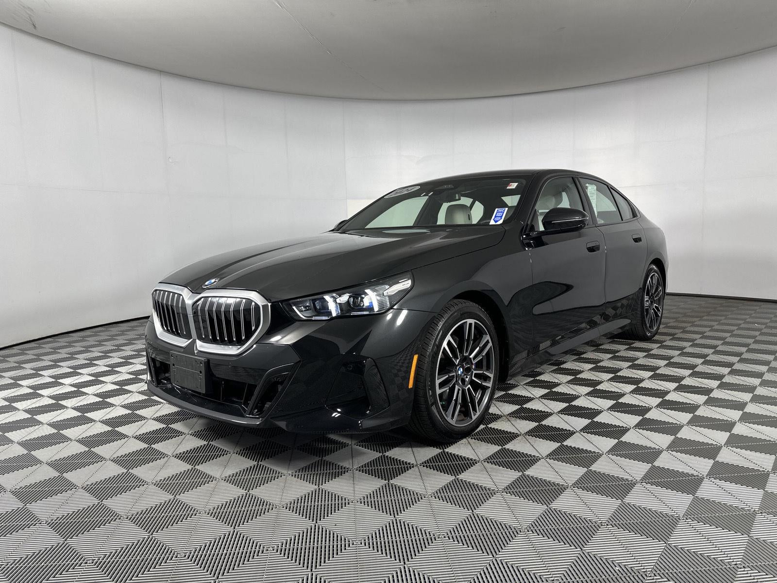 2024 BMW 5 Series 530i xDrive