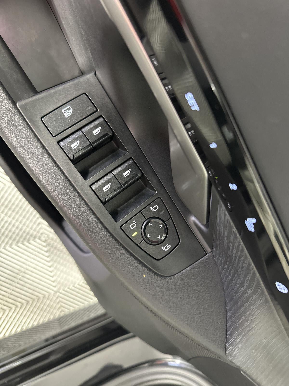 2024 BMW 5 Series 530i xDrive