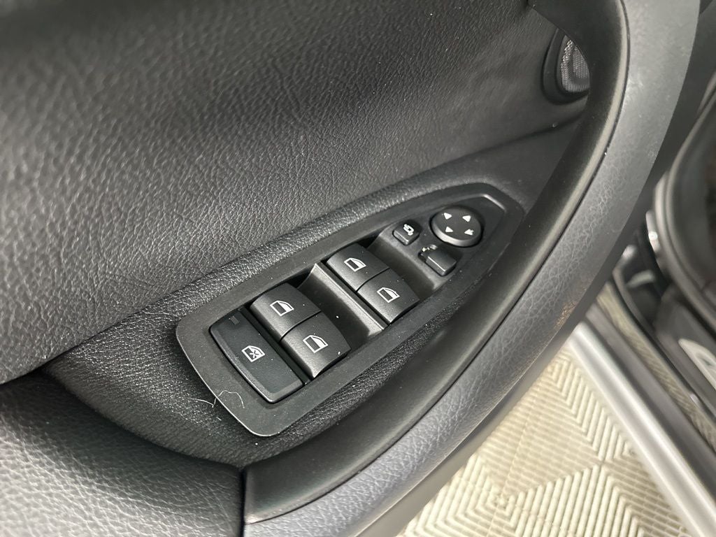 2022 BMW X1 xDrive28i