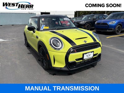 2024 MINI Cooper S Signature Hardtop 2 Door