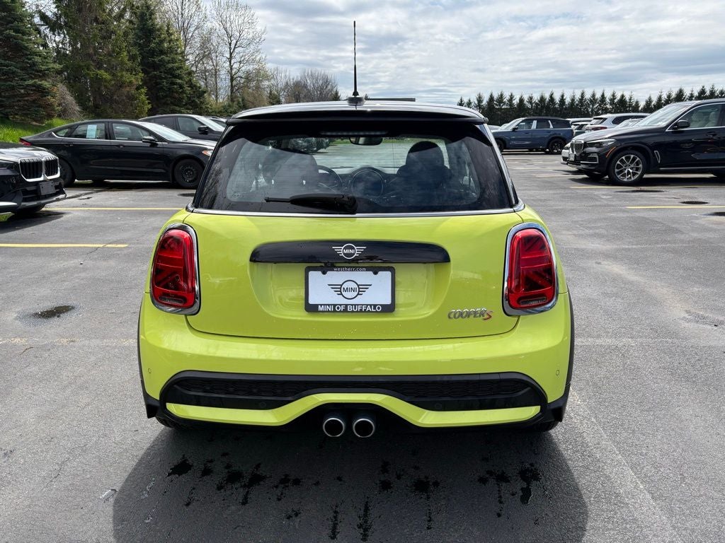 2024 MINI Cooper S Signature Hardtop 2 Door