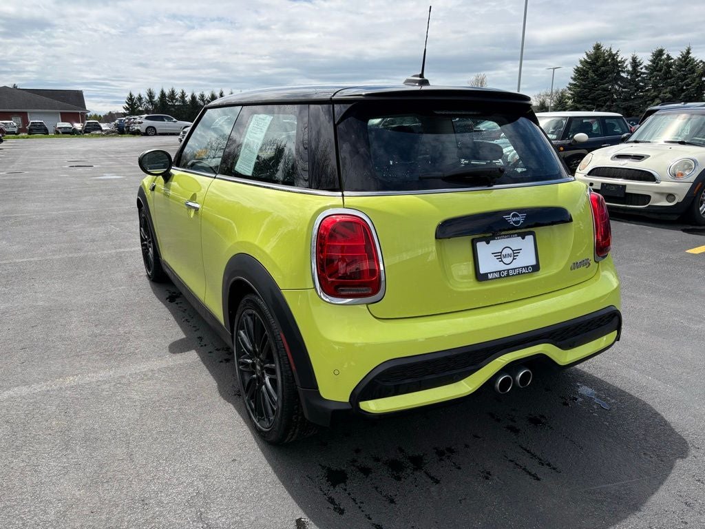 2024 MINI Cooper S Signature Hardtop 2 Door
