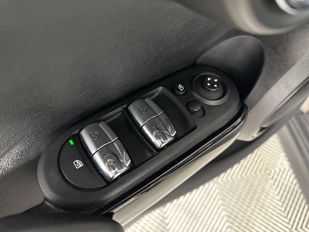 2022 MINI Cooper S Base