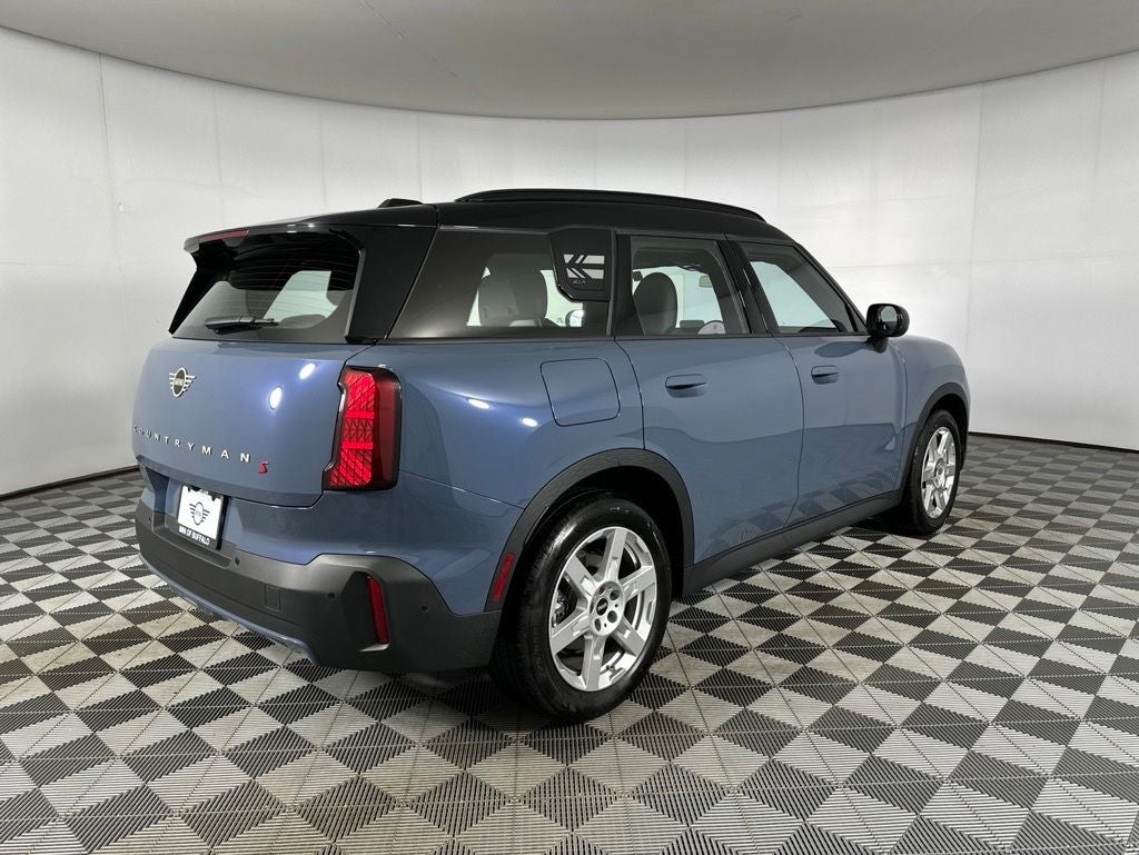 2026 MINI Cooper S Countryman Signature Plus