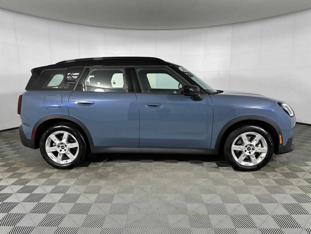 2026 MINI Cooper S Countryman Signature Plus