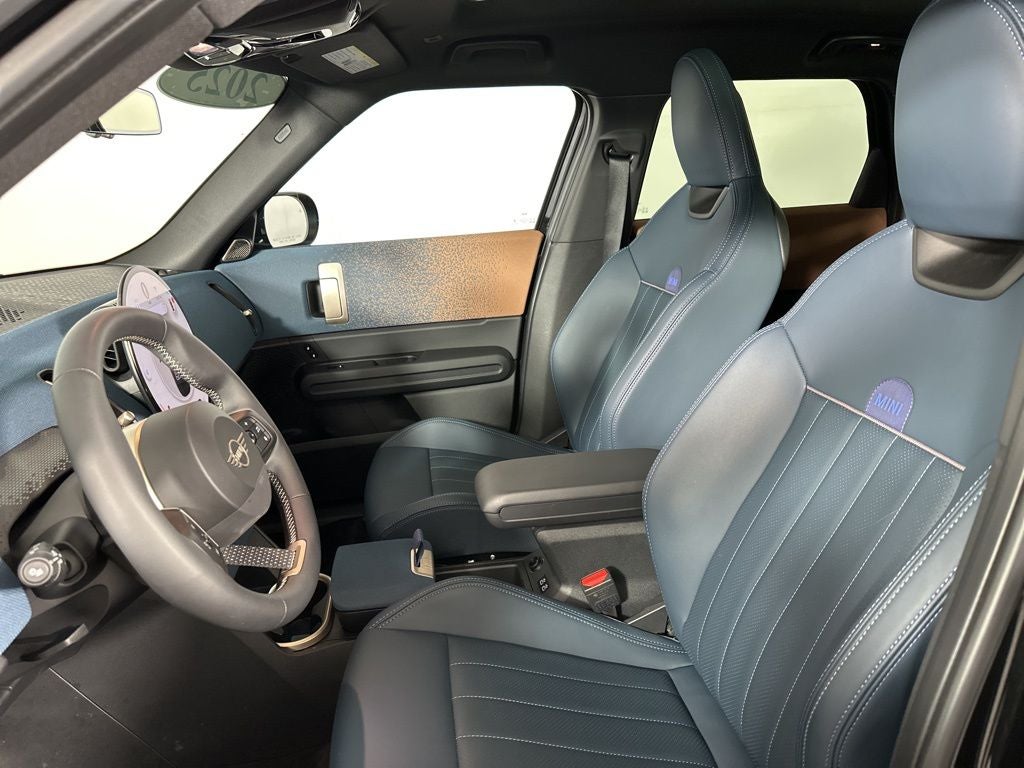 2025 MINI Cooper S Countryman Iconic