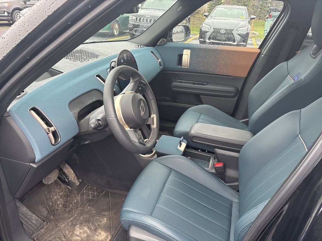 2025 MINI Cooper S Countryman Iconic