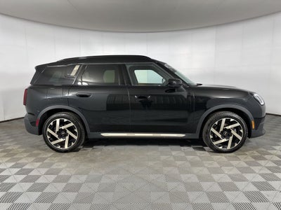 2025 MINI Cooper S Countryman Iconic