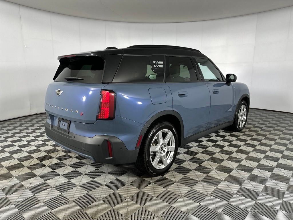 2026 MINI Cooper S Countryman Base