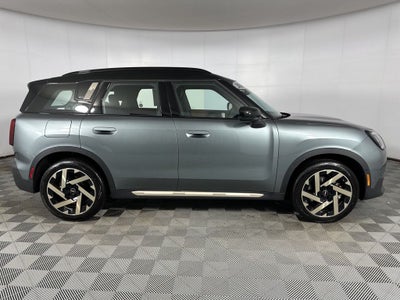 2026 MINI Cooper S Countryman Signature Plus