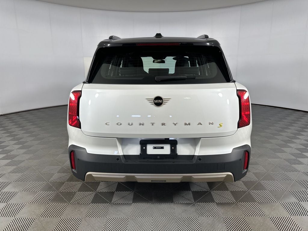 2025 MINI Cooper Countryman Signature Plus SE