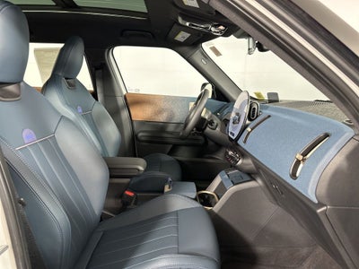 2025 MINI Cooper Countryman Signature Plus SE