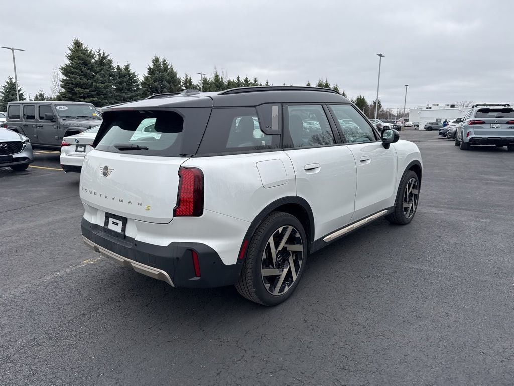 2025 MINI Cooper Countryman SE Signature Plus